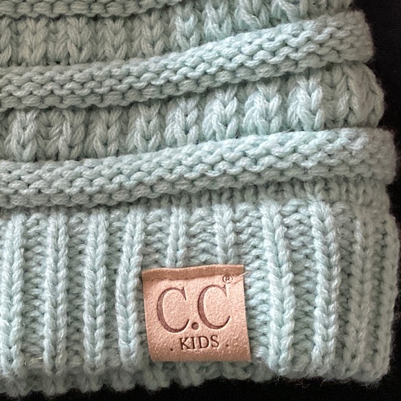 EUC CC Kids Mint Hat. Opening for ponytail. - Picture 4 of 6